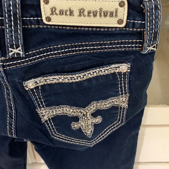 Rock Revival Jeans - Picture 6 of 6
